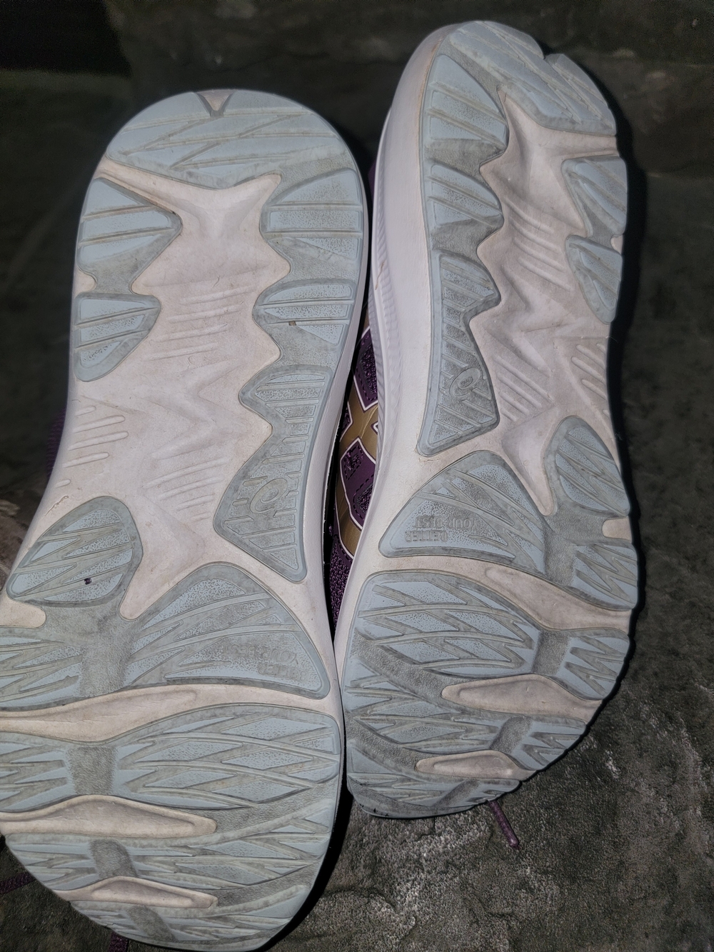 Girls Shoes - ASICS - Picture 3 of 4